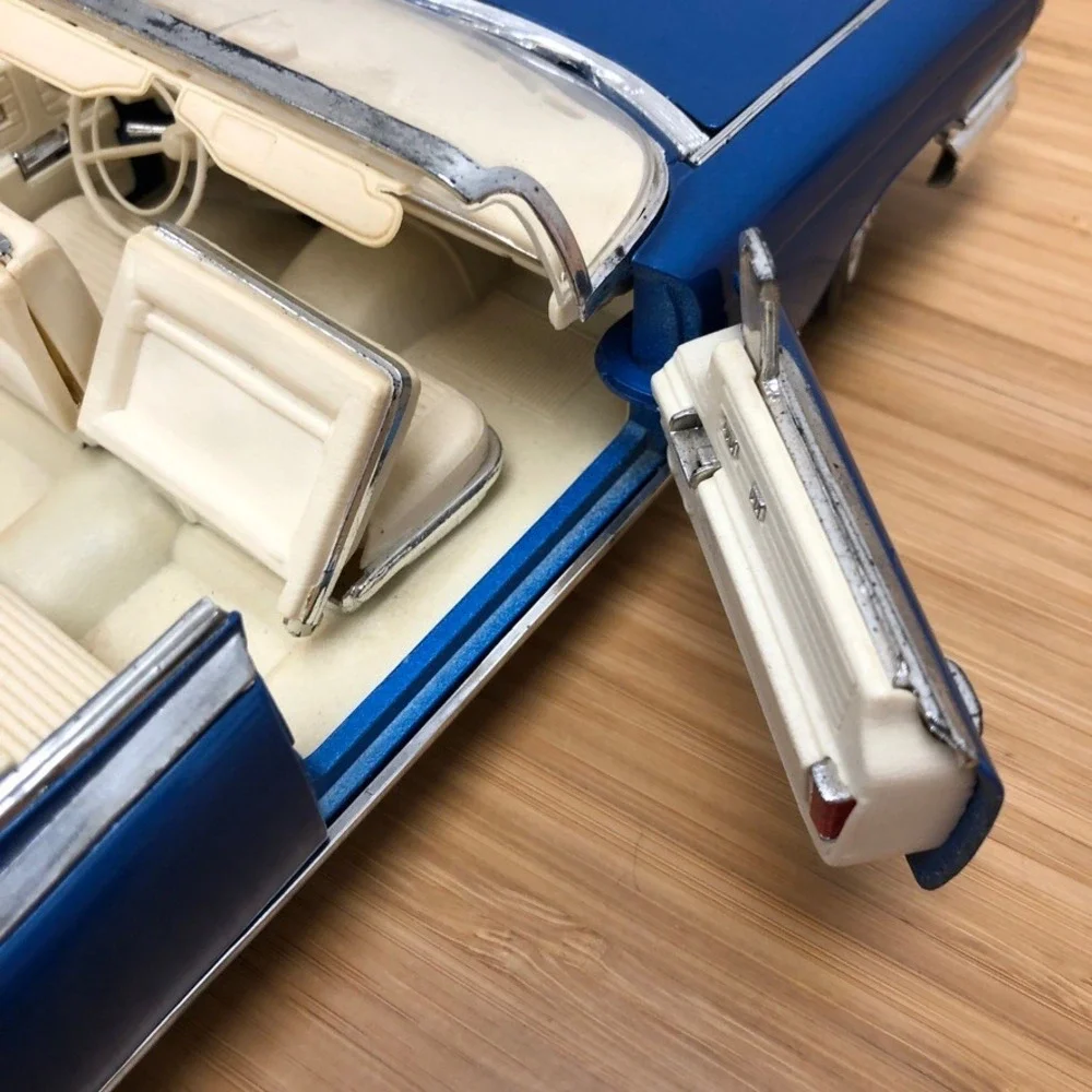 Cadillac Eldorado Diecast Model Car Blue 1959 Convertible Classic Collectible